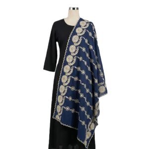 Swiss Voile Shawl – Chain Daisy with Floral Vine Border